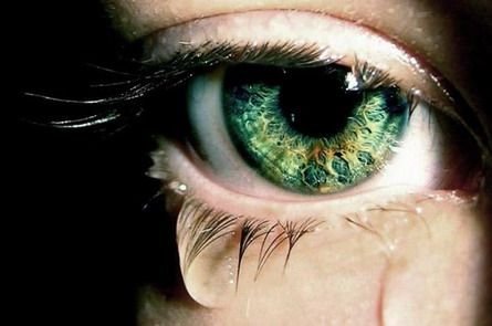 Причины повышенной слезоточивости глаз